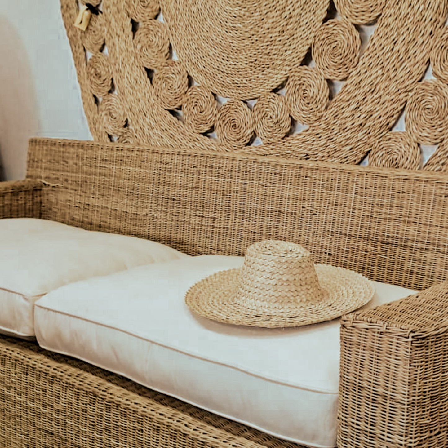 Superior Cushion Box 2-seater