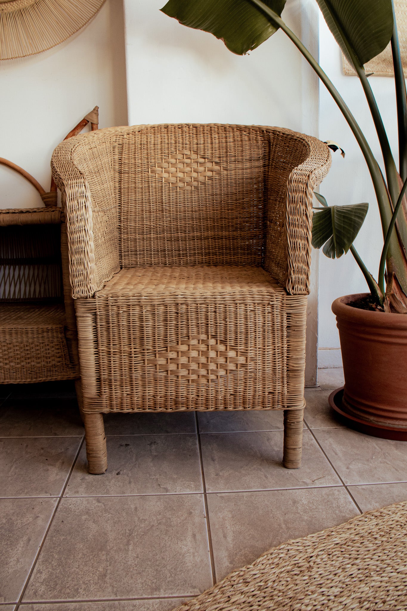 Circle Back Chair