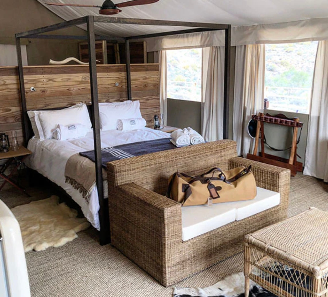Box-Style Double ƒ?? Malawi Cane Interiors