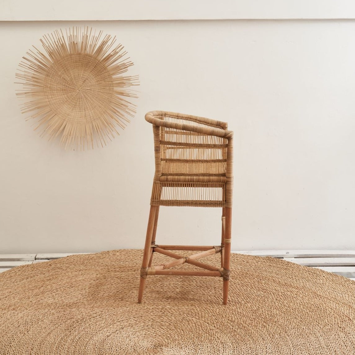trad barstool