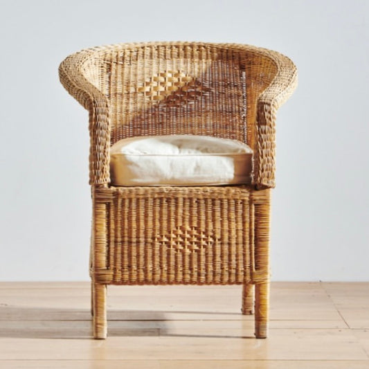 Circle Back Chair